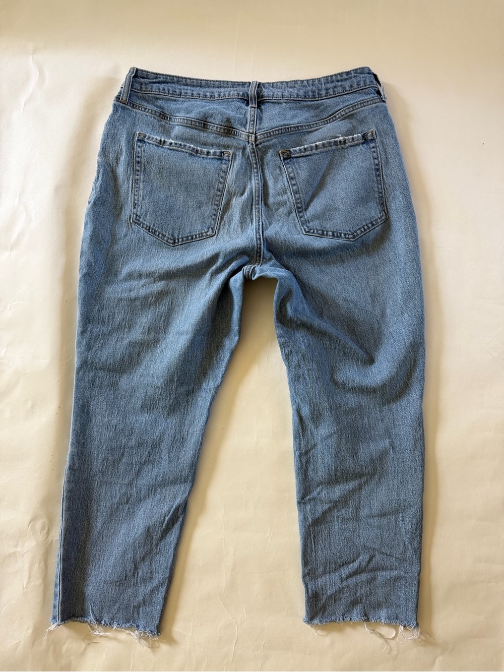 Old Navy Light Blue Curvy High-Rise Straight Jeans - Picture 5 of 5